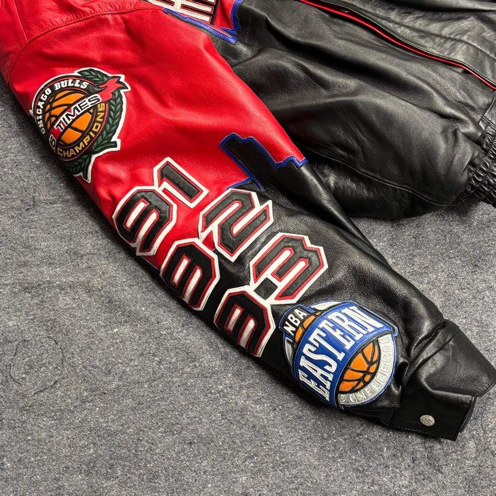 1998 Jeff Hamilton Chicago Bulls NBA 3 Peat Championship Leather Jacket Size XL - Picture 7 of 13